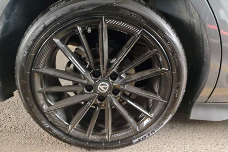 Used CHANGAN UNI-V 2024 1.5T Prestige Sport Edition Exterior 5