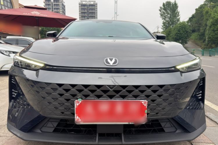 Used CHANGAN UNI-V 2024 1.5T Prestige Edition Exterior 7