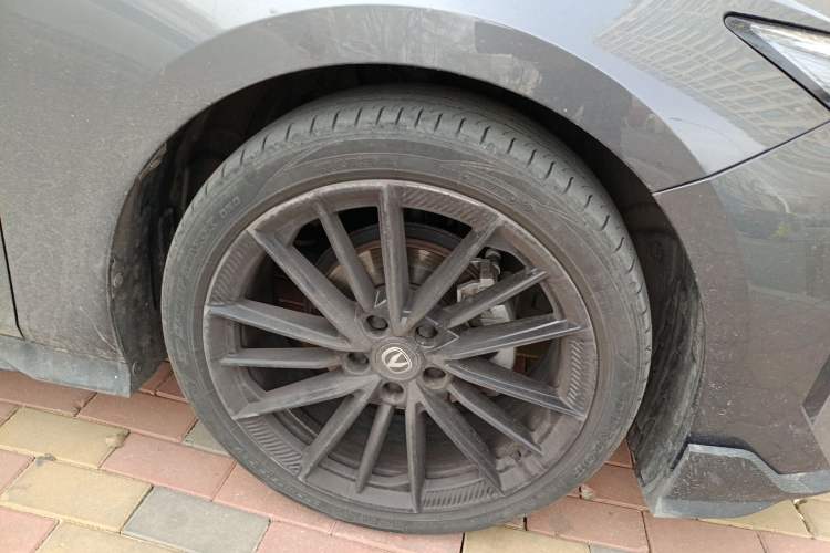 Used CHANGAN UNI-V 2024 1.5T Prestige Sport Edition Exterior 7