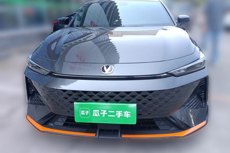 Used CHANGAN UNI-V 2024 1.5T Prestige Sport Edition Front