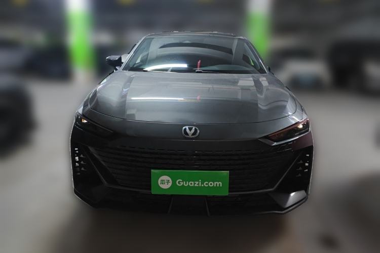 Used CHANGAN UNI-V 2024 1.5T High-Energy Version Front