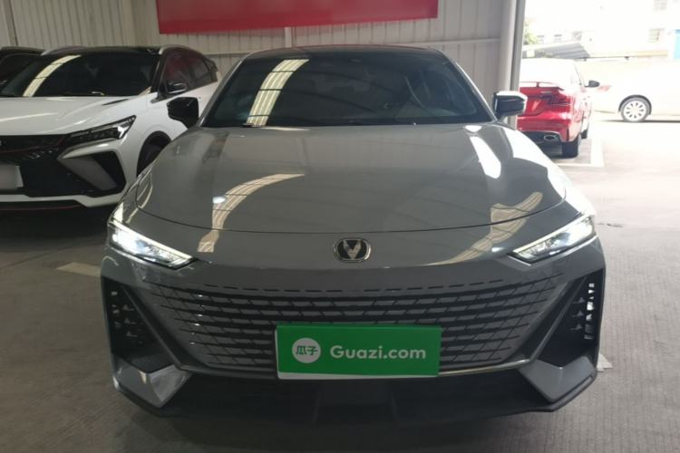 Used CHANGAN UNI-V 2024 1.5T High-Energy Version Front