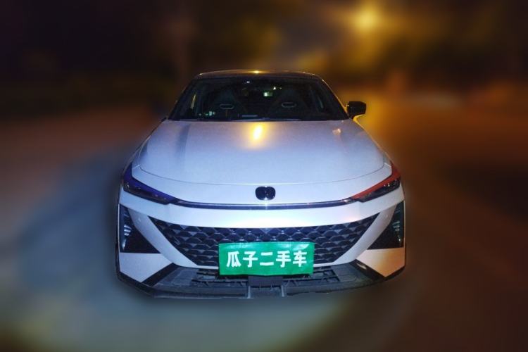 Used CHANGAN UNI-V 2024 1.5T Prestige Sport Edition Front