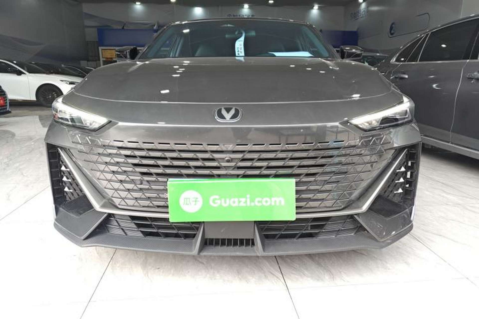Used CHANGAN UNI-V 2024 1.5T High-Energy Version Front