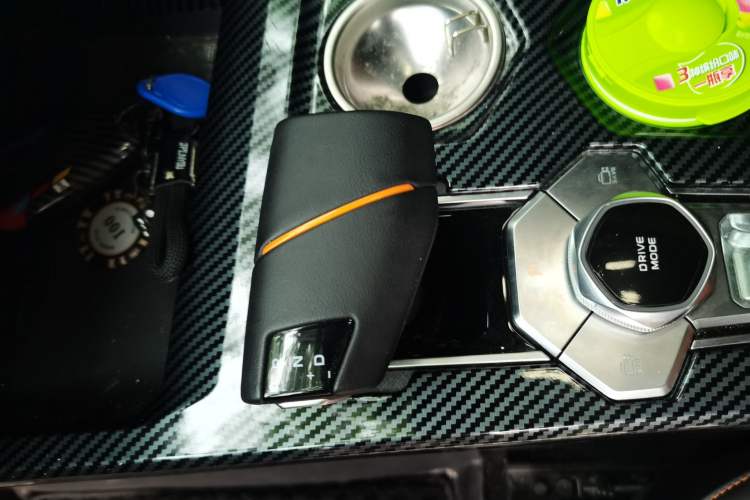 Used CHANGAN UNI-V 2024 1.5T Prestige Edition Gear Lever