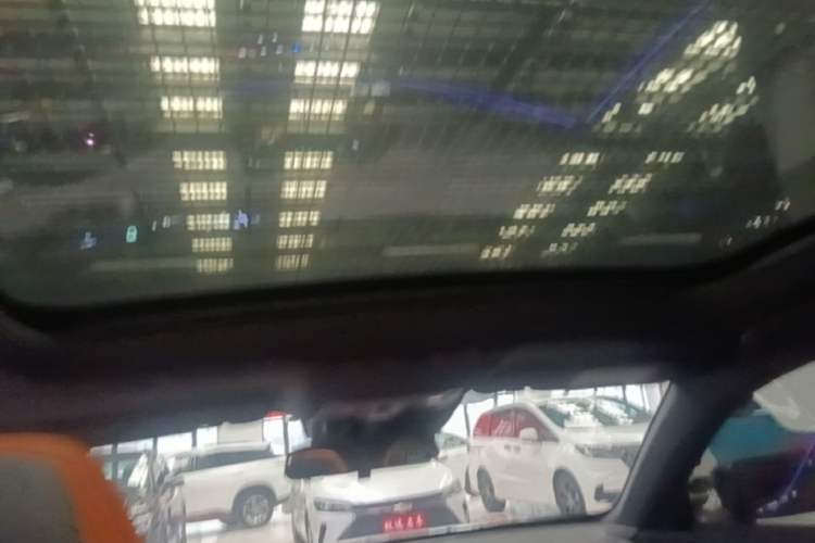 Used CHANGAN UNI-V 2024 1.5T Prestige Sport Edition Headliner