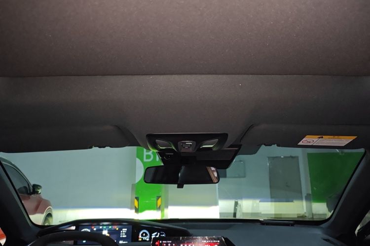 Used CHANGAN UNI-V 2024 1.5T High-Energy Version Headliner