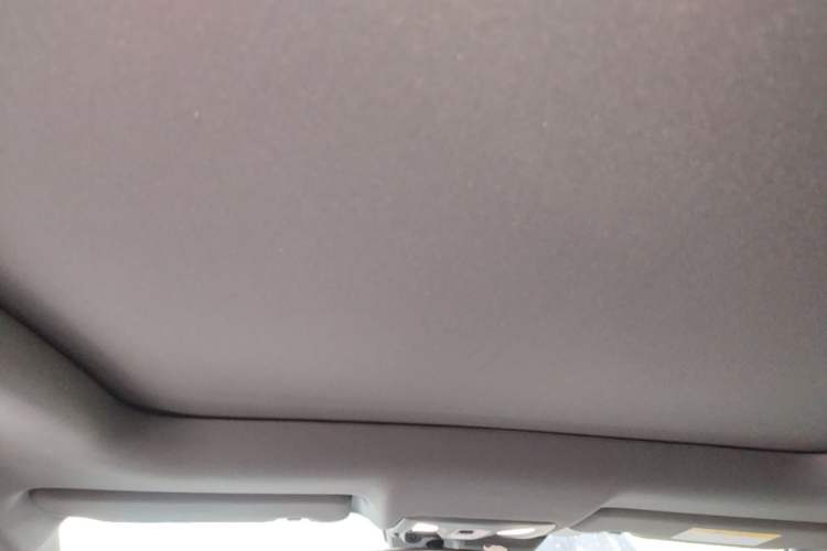 Used CHANGAN UNI-V 2024 1.5T Smart Navigation Version Headliner