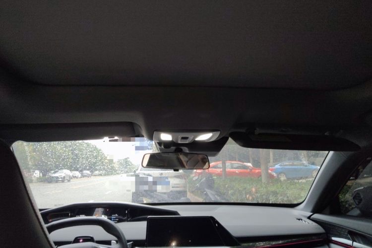 Used CHANGAN UNI-V 2024 1.5T Prestige Edition Headliner