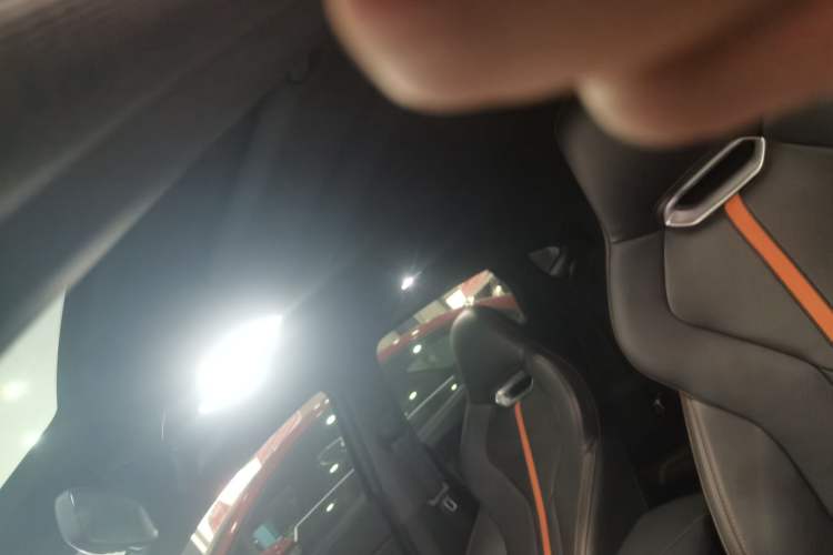 Used CHANGAN UNI-V 2024 1.5T Prestige Edition Headliner