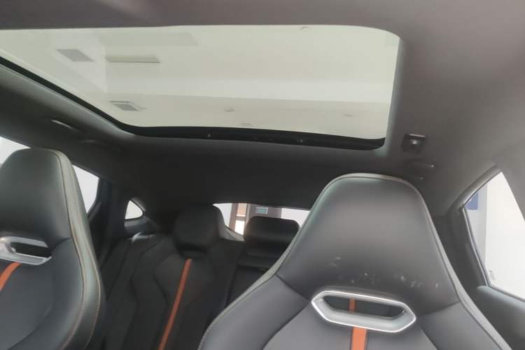 Used CHANGAN UNI-V 2024 1.5T Prestige Edition Headliner