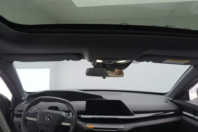 Used CHANGAN UNI-V 2024 1.5T Prestige Edition Headliner