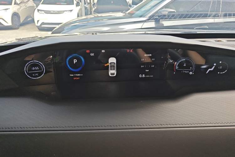Used CHANGAN UNI-V 2024 1.5T Prestige Edition Instrument Cluster