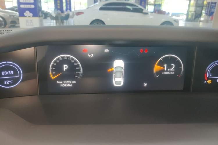 Used CHANGAN UNI-V 2024 1.5T Prestige Edition Instrument Cluster