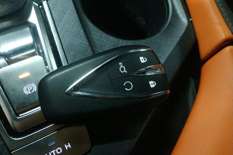 Used CHANGAN UNI-V 2024 2.0T Classic Sport Edition Interior 1