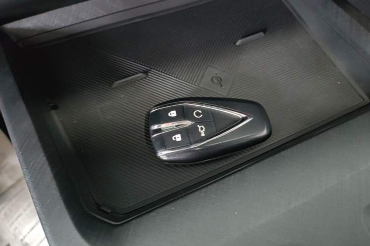 Used CHANGAN UNI-V 2024 1.5T Prestige Sport Edition Interior 1