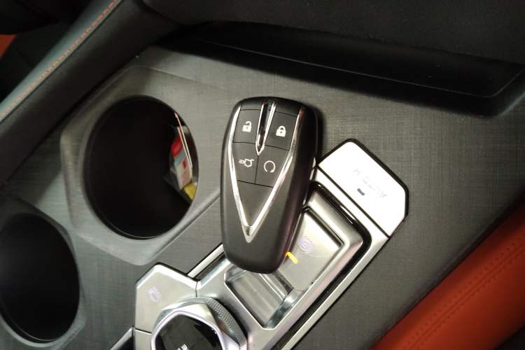 Used CHANGAN UNI-V 2024 1.5T Prestige Sport Edition Interior 1