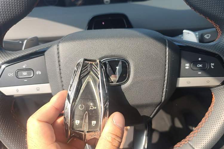Used CHANGAN UNI-V 2024 1.5T Prestige Sport Edition Interior 1