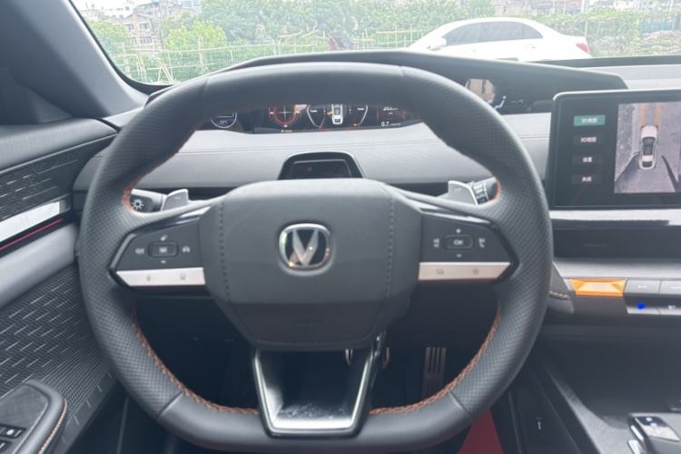 Used CHANGAN UNI-V 2024 1.5T Prestige Sport Edition Interior 2