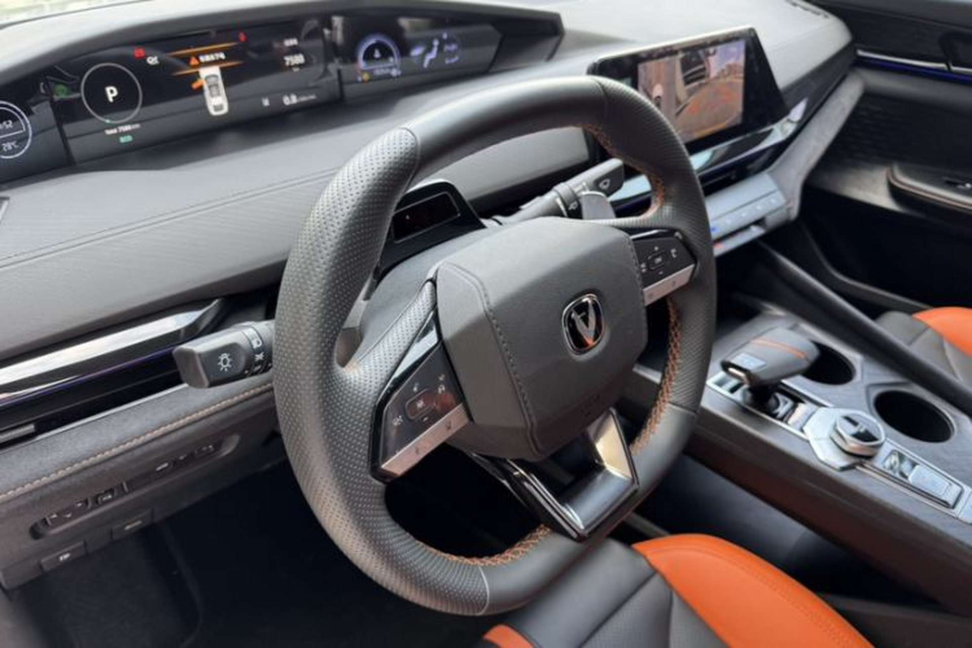Used CHANGAN UNI-V 2024 1.5T Prestige Sport Edition Interior 2