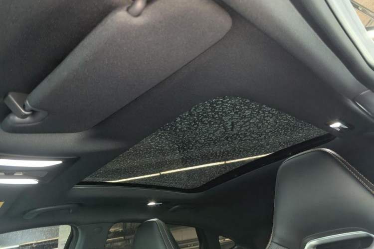 Used CHANGAN UNI-V 2024 1.5T Prestige Edition Interior 2