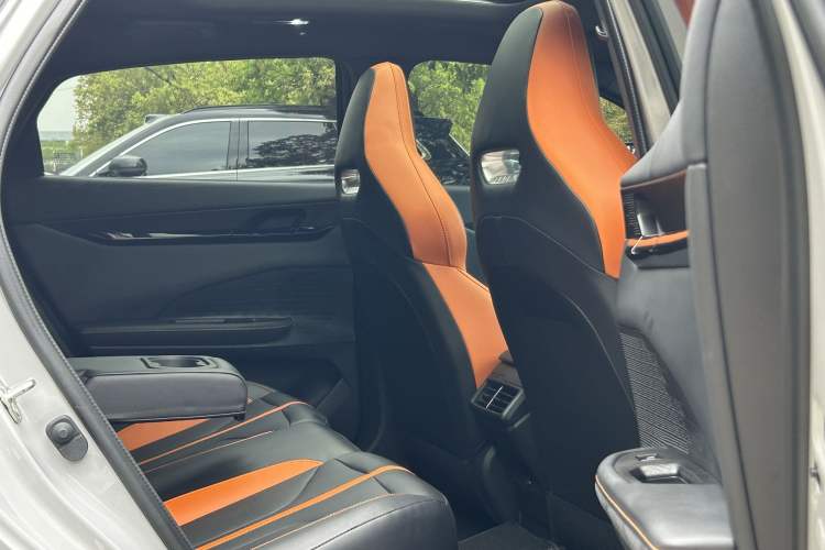 Used CHANGAN UNI-V 2024 1.5T Prestige Sport Edition Interior 2
