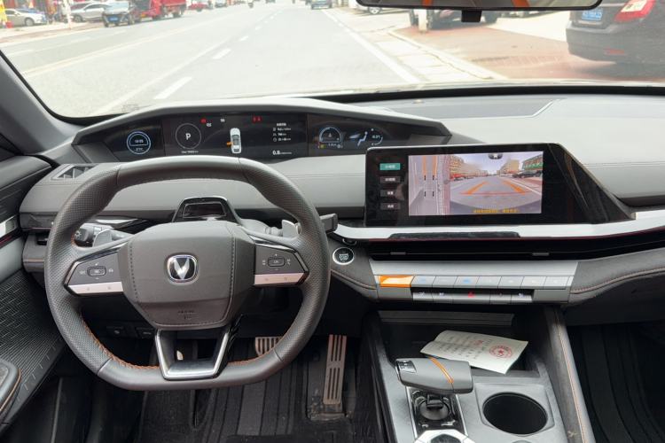 Used CHANGAN UNI-V 2024 1.5T Prestige Sport Edition Interior 3