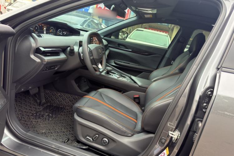 Used CHANGAN UNI-V 2024 1.5T Prestige Edition Interior 3