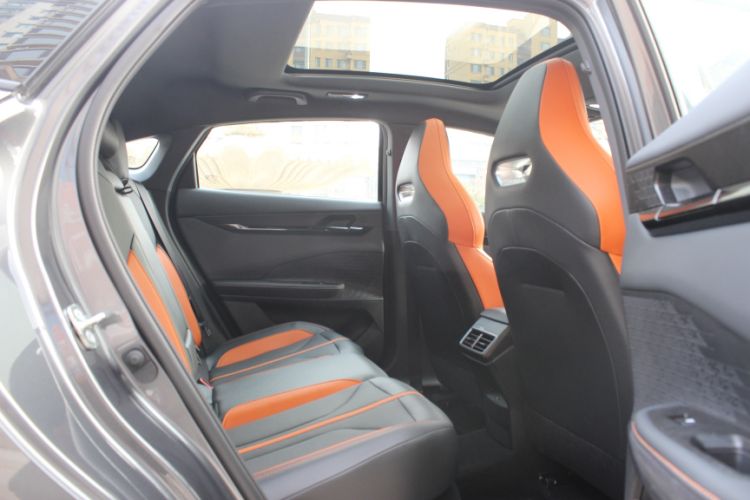 Used CHANGAN UNI-V 2024 1.5T Prestige Sport Edition Interior 4