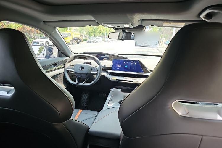 Used CHANGAN UNI-V 2024 1.5T Prestige Edition Interior 4