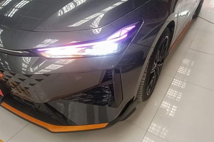 Used CHANGAN UNI-V 2024 1.5T Prestige Sport Edition Left Front Headlight