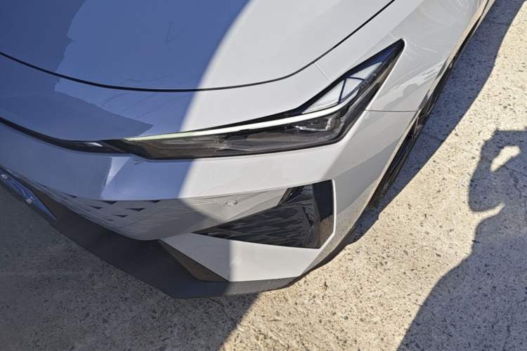 Used CHANGAN UNI-V 2024 1.5T Prestige Edition Left Front Headlight