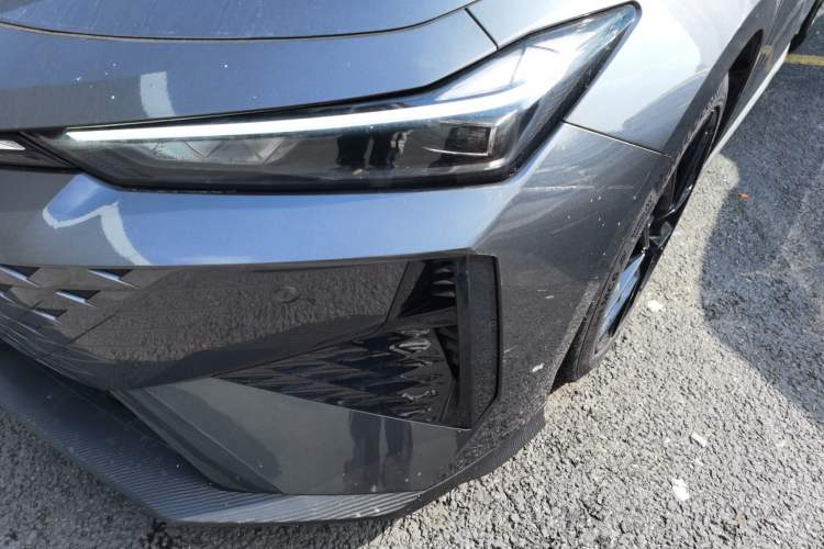Used CHANGAN UNI-V 2024 1.5T Prestige Edition Left Front Headlight