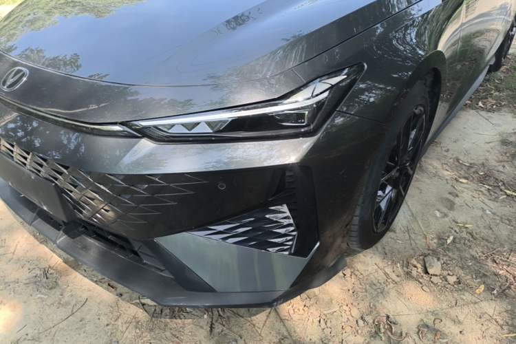 Used CHANGAN UNI-V 2024 1.5T Prestige Edition Left Front Headlight