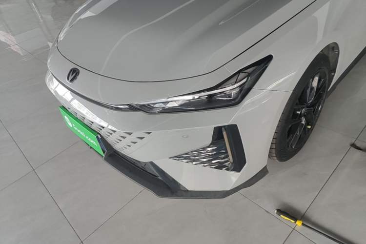 Used CHANGAN UNI-V 2024 1.5T Prestige Edition Left Front Headlight