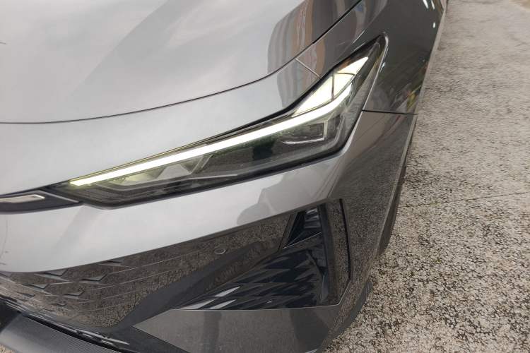 Used CHANGAN UNI-V 2024 1.5T Prestige Edition Left Front Headlight