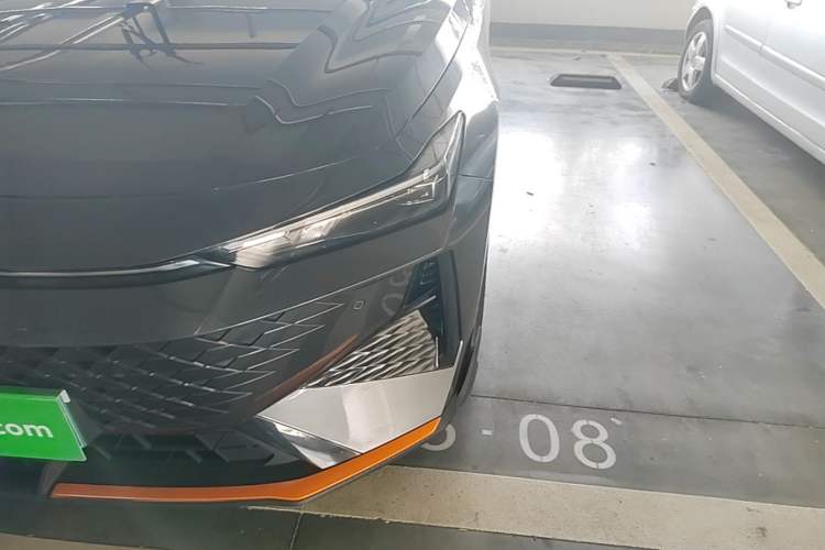 Used CHANGAN UNI-V 2024 1.5T Prestige Sport Edition Left Front Headlight