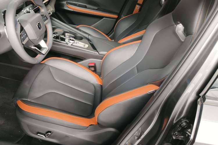 Used CHANGAN UNI-V 2024 1.5T High-Energy Version Left Front Seat