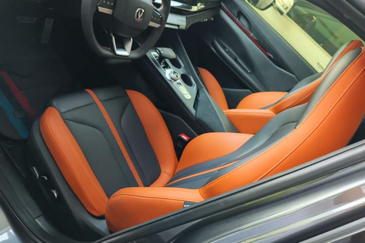 Used CHANGAN UNI-V 2024 1.5T Prestige Sport Edition Left Front Seat