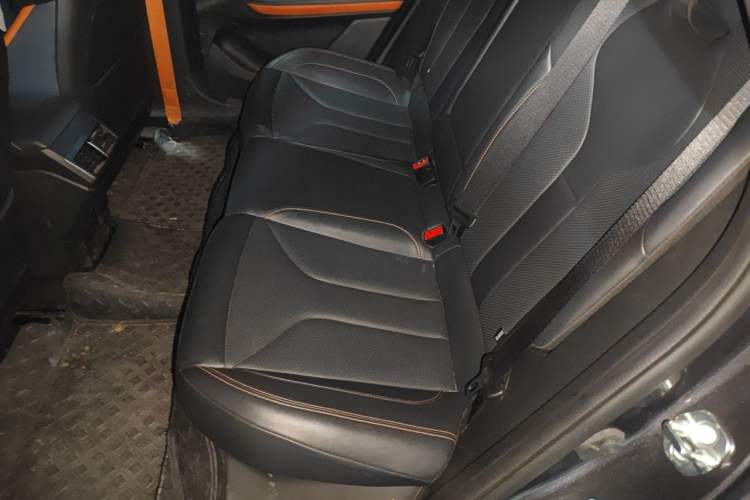 Used CHANGAN UNI-V 2024 1.5T High-Energy Version Left Rear Seat
