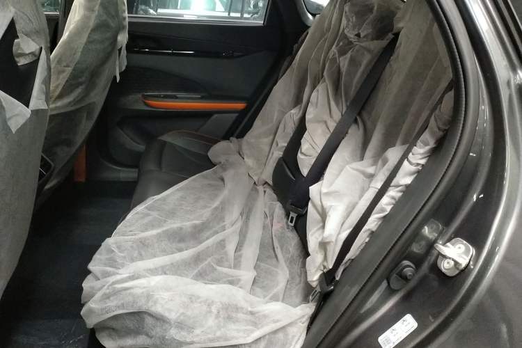 Used CHANGAN UNI-V 2024 1.5T High-Energy Version Left Rear Seat