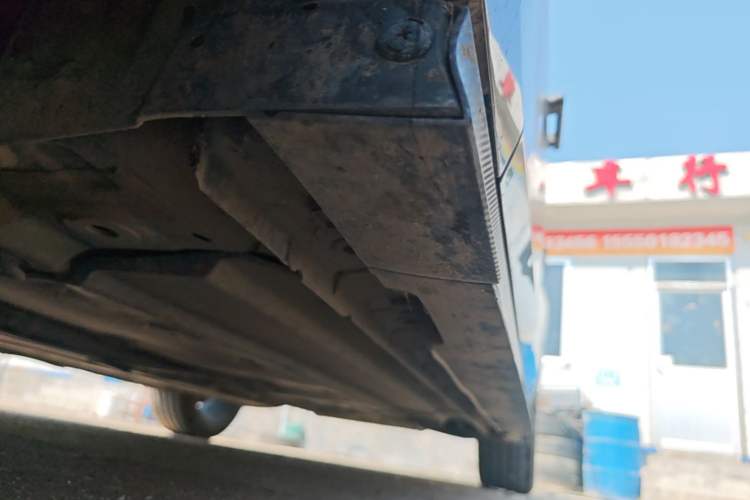 Used CHANGAN UNI-V 2024 1.5T Prestige Edition Left Side Sill