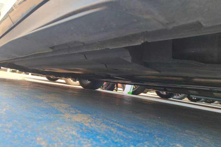 Used CHANGAN UNI-V 2024 1.5T Prestige Edition Left Side Sill