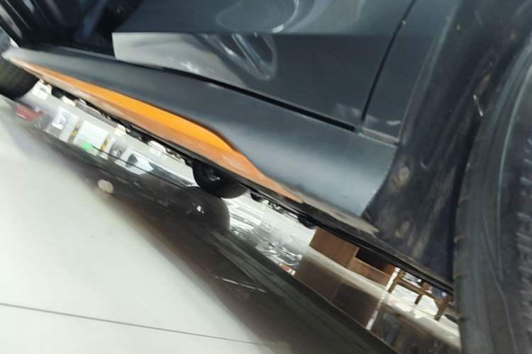 Used CHANGAN UNI-V 2024 1.5T Prestige Sport Edition Left Side Sill