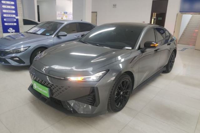 Used CHANGAN UNI-V 2024 1.5T Prestige Edition