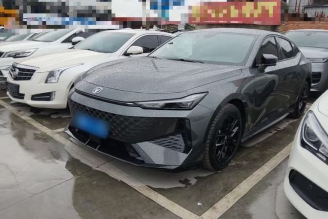 Used CHANGAN UNI-V 2024 1.5T Prestige Edition