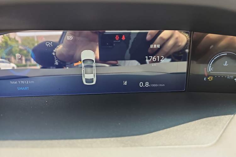 Used CHANGAN UNI-V 2024 1.5T Prestige Edition Odometer Close Up