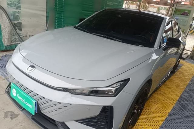 Used CHANGAN UNI-V 2024 1.5T Prestige Sport Edition