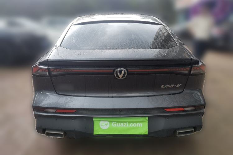 Used CHANGAN UNI-V 2024 1.5T Luxury Edition Rear