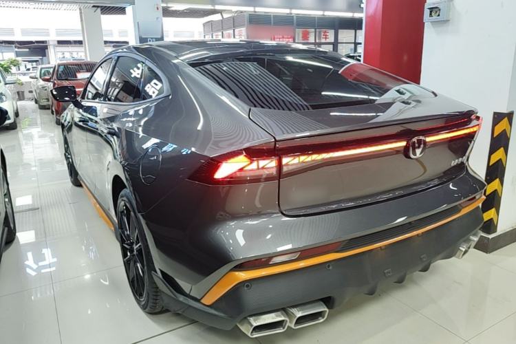 Used CHANGAN UNI-V 2024 1.5T Prestige Sport Edition Rear Left 45 Deg